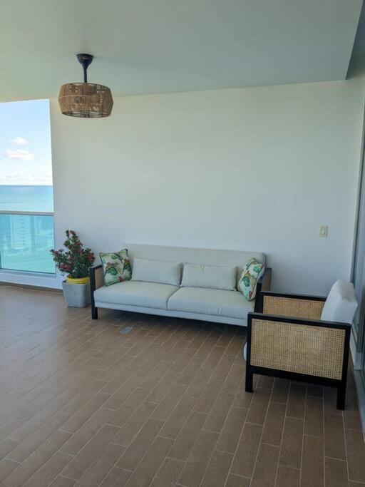 Beachfront Apt With Optional Cook And Airport Pickup Apartment Nueva Gorgona Exterior photo